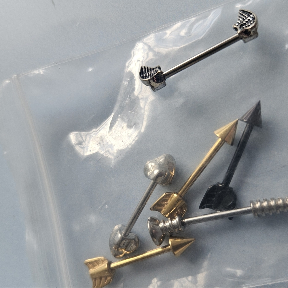 New Arrow & Screw Nipple Barbell Set Bundle In Bag